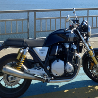 Honda CB1100RS