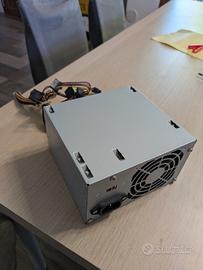 Alimentatore per PC fisso.