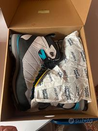 Scarponi da montagna