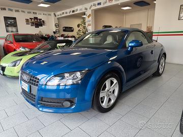 Audi TT Roadster 2.0 TDI quattro
