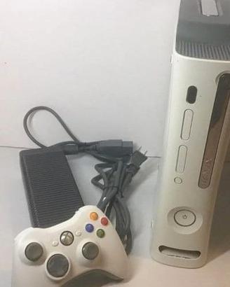 Xbox 360 Pro con HD60gb. + adattatore WIFI USB
