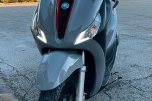 Scooter Piaggio Medley S ABS