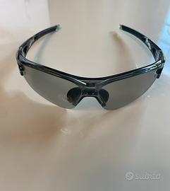 Occhiali Oakley M-Frame
