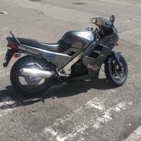 Honda VFR 750 F