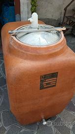 Botte vino vetroresina capacità 800 litri