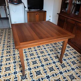 Tavolo 106x106 allungabile