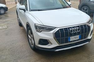 Audi Q3 2.0 150cv automatico 