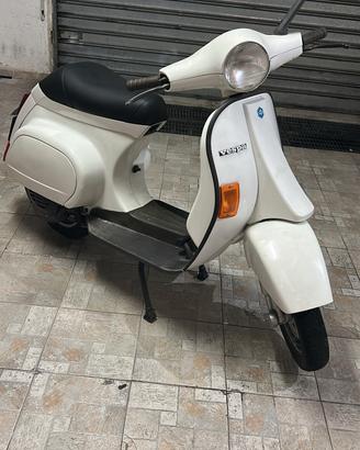 piaggio vespa v