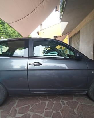  Lancia Ypsilon Multijet 