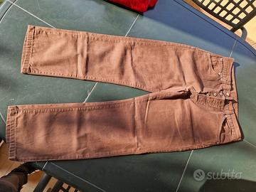 Jeans Levis Marroni