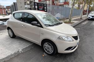 Lancia Ypsilon 1.2 69 CV 5 porte GPL Ecochic Silve