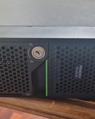  Server
 Fujitsu primergy tx  1320 m1