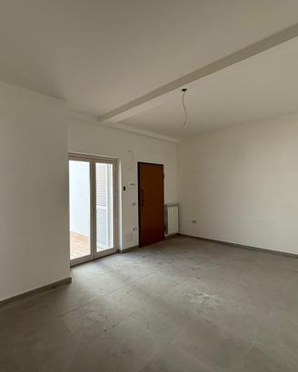 APPARTAMENTO USO UFFICIO