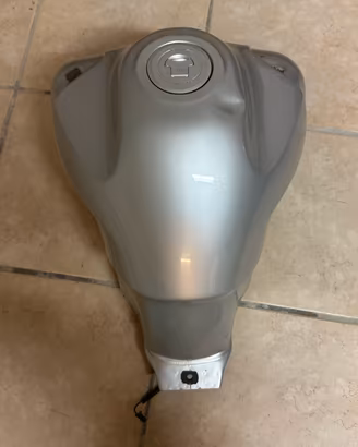 Serbatoio honda transalp 650