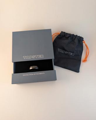 Anello Tapster: paghi con un gesto, sembri un mago