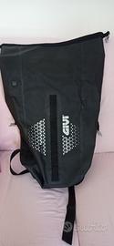 ZINO GIVI 35 L.