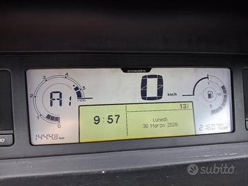   citroen c4  7 posti -automatico 2009 diesel 2.0