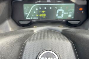 Scooter SYM 300