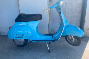 Vespa 50R