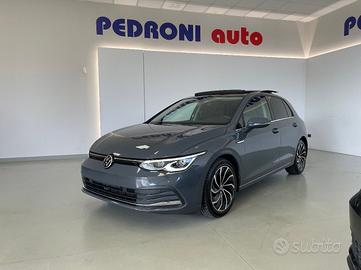 Volkswagen Golf 1.5 TSI Tetto DCC Led-Matrix Editi