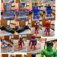 Giocattoli misti super eroi