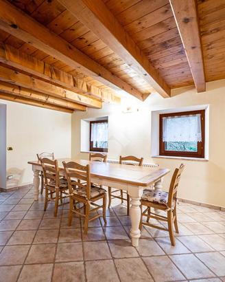 VILLA SINGOLA A BADIA CALAVENA