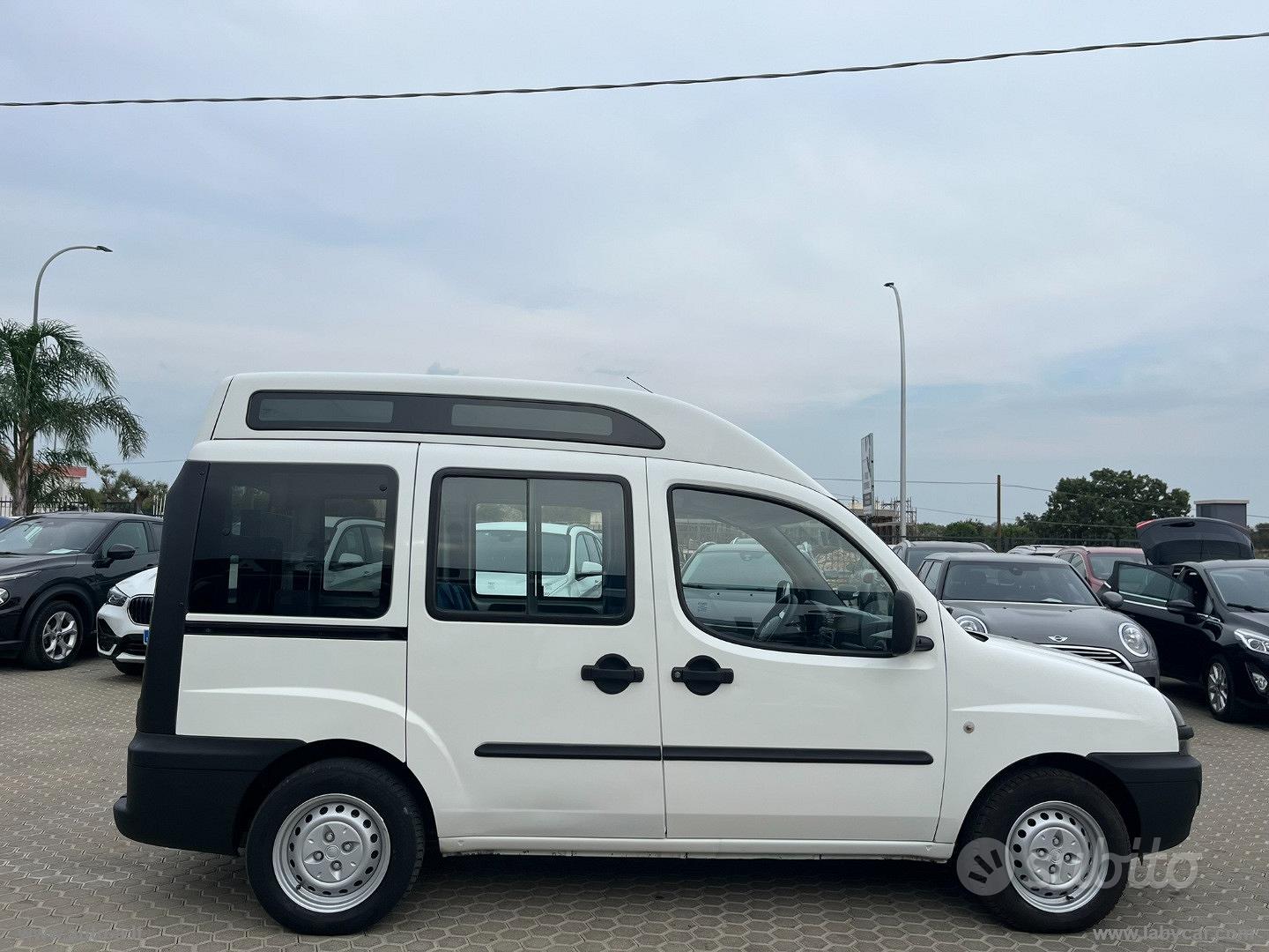 Fiat Doblò 2004 photo 4