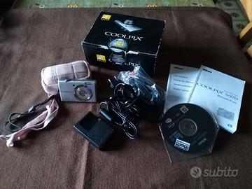 macchina fotografica portatile nikon coolpix s570