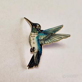 Colibrì, spilla in metallo.