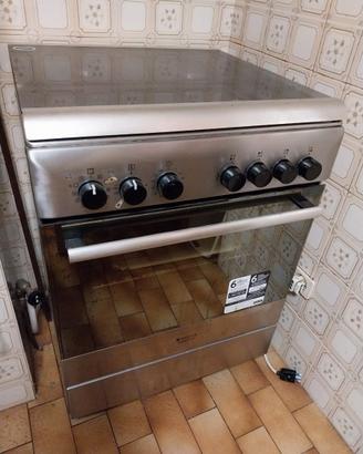 Cucina Hotpoint Ariston