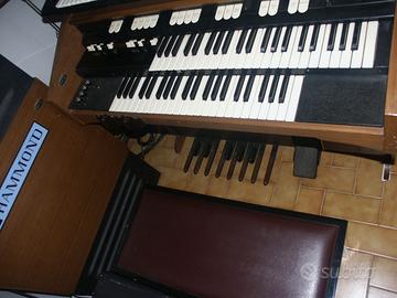 Hammond L122 S    con Leslie