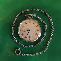 Tre orologi vintage.
