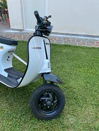 Vespa 50 modificata