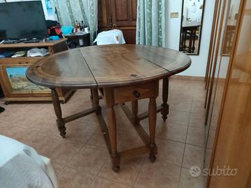 tavolo in massello fatto a mano 