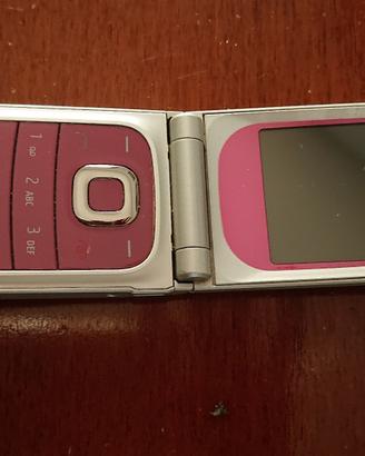 Nokia 7020