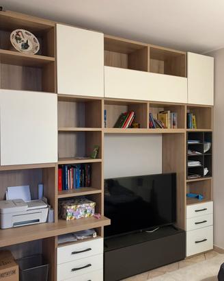 Libreria per arredo (consigliabile in un soggiorno