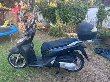 Honda sh 300 2016 nero opaco