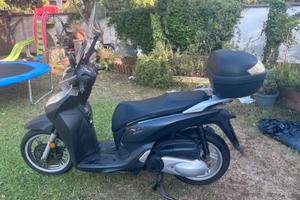 Honda sh 300 2016 nero opaco
