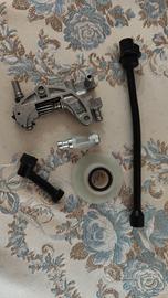 motosega: pompa e filtro olio,tubi,vite senza fine