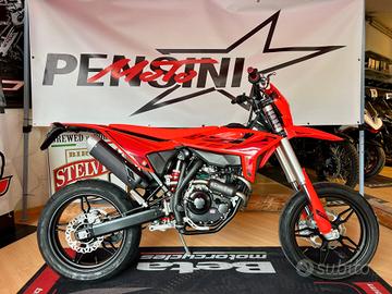 Beta RR Motard 125 4T Rossa 2026 NUOVA