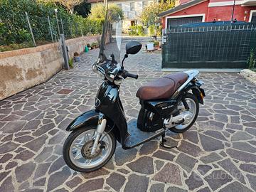 Aprilia Scarabeo 50 Scooter