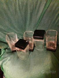 Bicchieri quadrati design