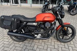 Moto Guzzi V7 IV UNICO PROPRIETARIO