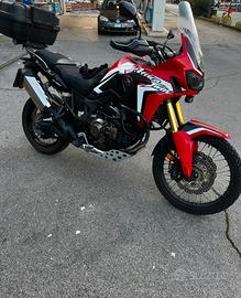 Honda Africa Twin CRF1000L DCT