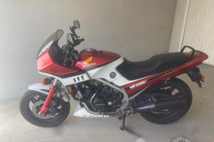 HONDA VF500F