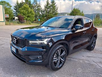 Volvo XC40 T3 Geartronic R-design