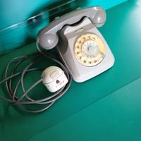 Vecchio telefono 