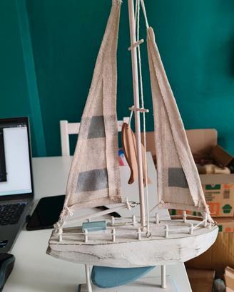 Barca a vela decorativa in legno stile marinaro 