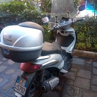 Piaggio Beverly 250