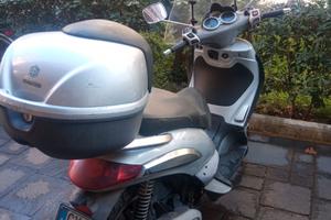Piaggio Beverly 250